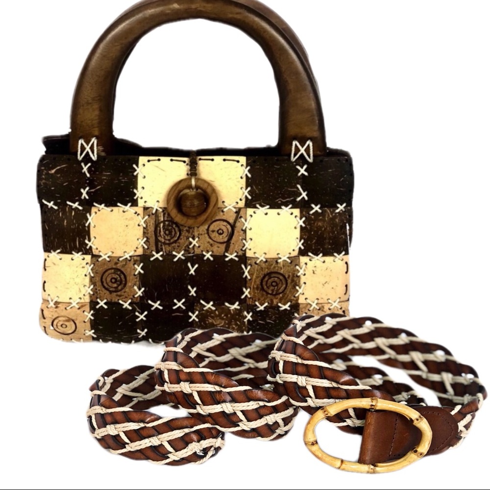 Handmade Coconut Shell Handbag - Picture 9 of 9